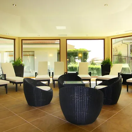 ホテル The Vineyards Boutique & 4*