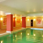 The Vineyards Boutique & Hotell