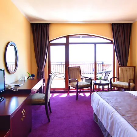 The Vineyards Boutique & Ξενοδοχείο 4*