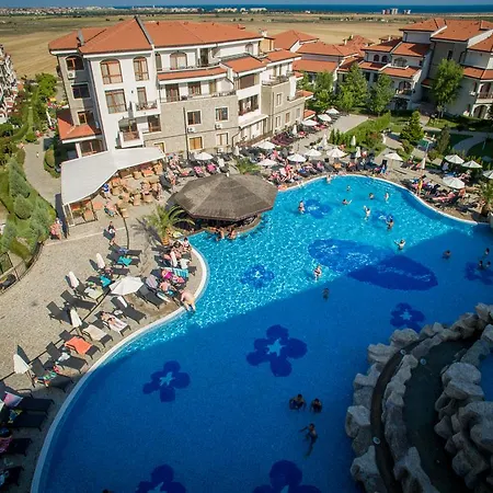 The Vineyards Boutique & Hotel 4*