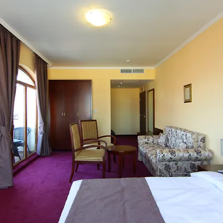 The Vineyards Boutique & Szálloda Aheloj