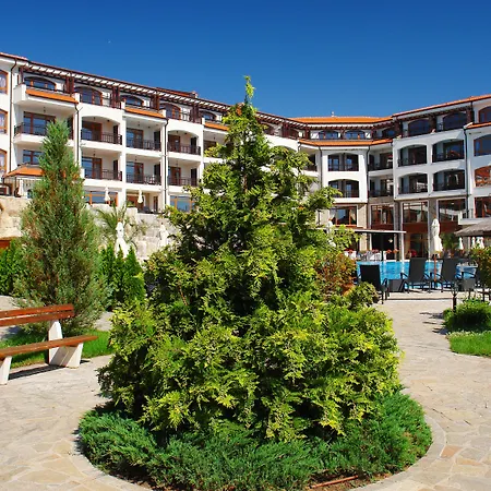 The Vineyards Boutique & 4*