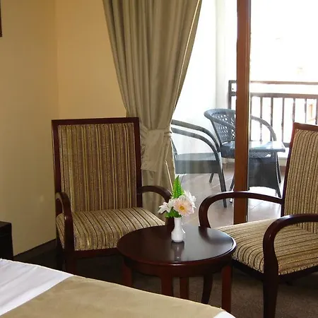 Ξενοδοχείο The Vineyards Boutique & 4*