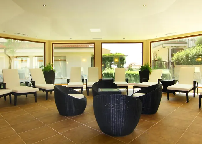 Hotel The Vineyards Boutique & 4*